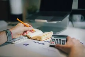 Stelco Workers: How to Reduce Tax on Your Payout (RRSP Strategy)